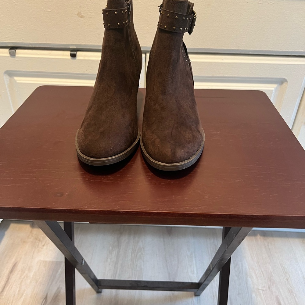 Market & Spruce Brown Suede Studded Buckle Zip Almond Toe Ankle Bootie
Size 10